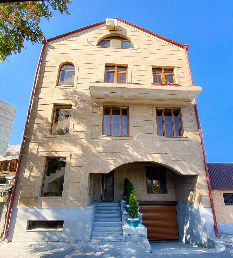 Shirbakyan Boutique Hotel & Apartments Yerevan Exterior photo